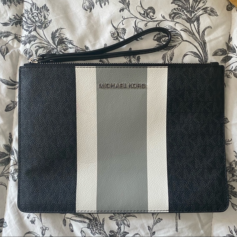 MICHAEL Michael Kors clutch